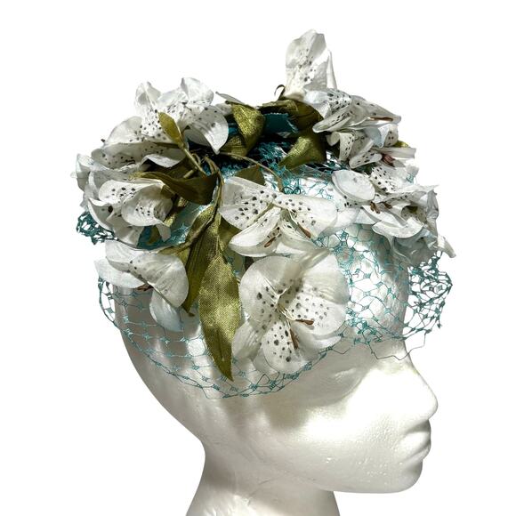 Evelyn Varon Exclusive vintage blue mesh velvet & white floral fascinator hat OS - Picture 2 of 7